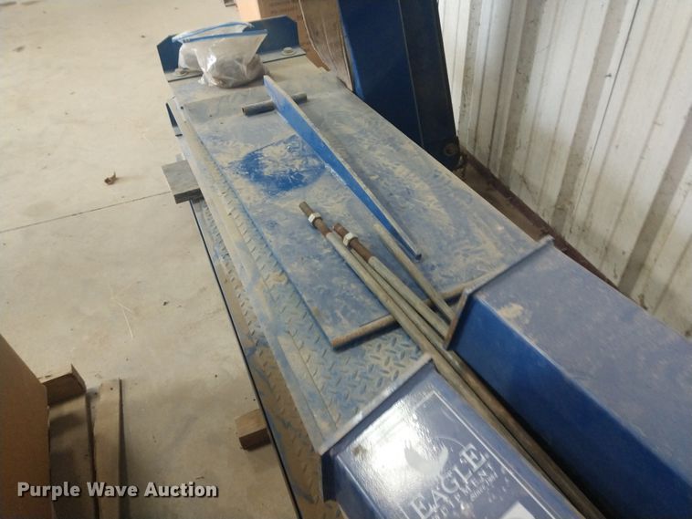 image for item EQ9367 Eagle 1P152-22 four post automotive lift