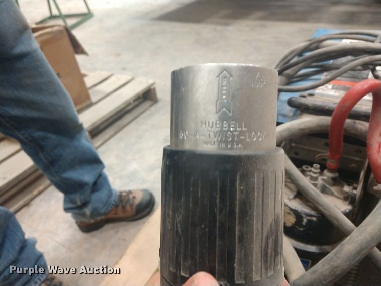 image for item EQ9368 Miller Spectrum 1000 plasma cutter