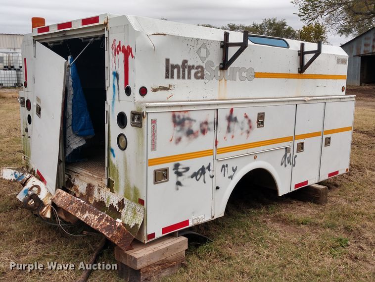 image for item EQ9376 Utility bed