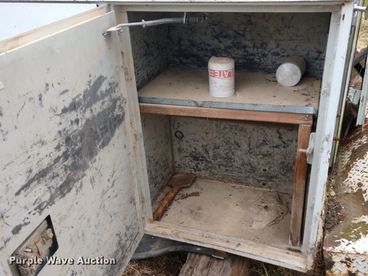 image for item EQ9376 Utility bed