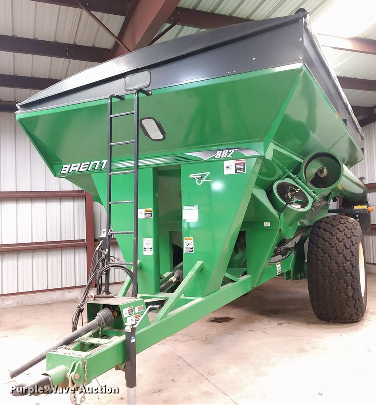 image for item EQ9378 Brent 882 grain cart