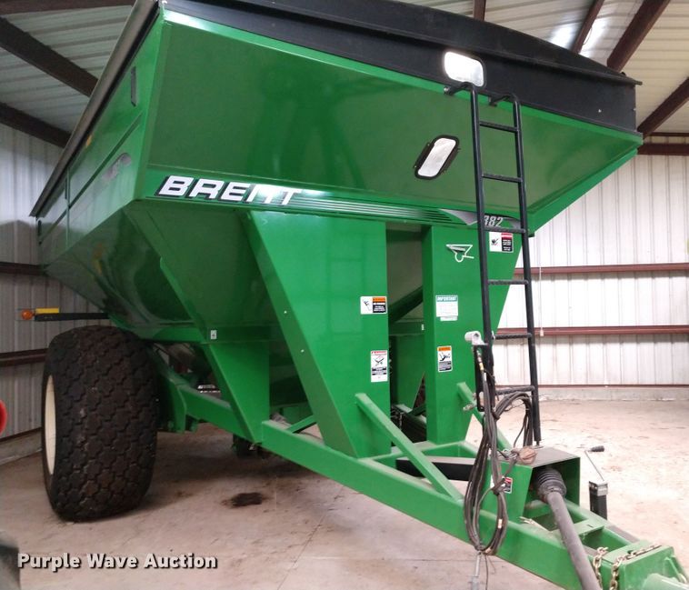 image for item EQ9378 Brent 882 grain cart
