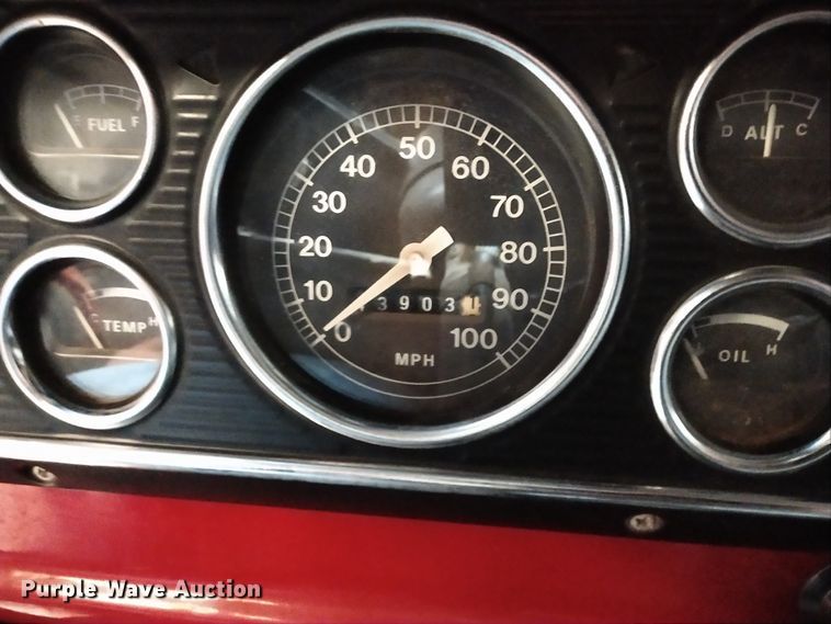 image for item EQ9379 1974 Ford F600 grain truck