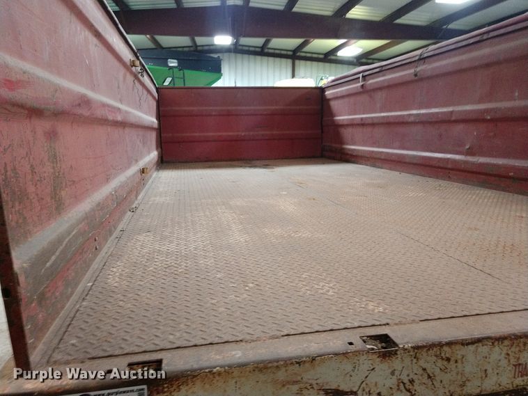 image for item EQ9379 1974 Ford F600 grain truck