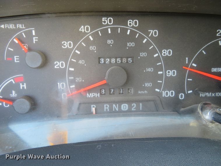 image for item FV9232 2000 Ford F450 Super Duty XL Crew Cab utility truck