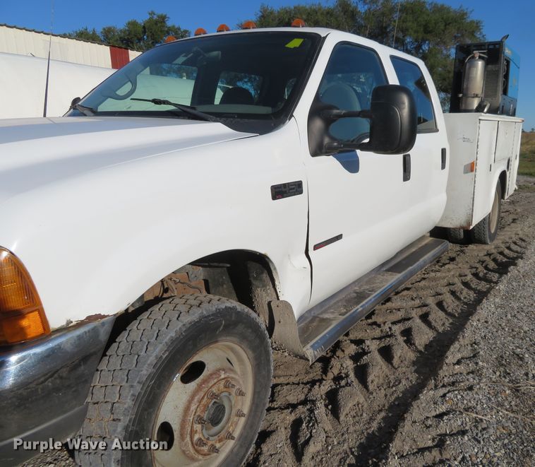 image for item FV9232 2000 Ford F450 Super Duty XL Crew Cab utility truck