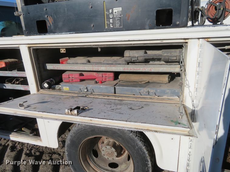 image for item FV9232 2000 Ford F450 Super Duty XL Crew Cab utility truck