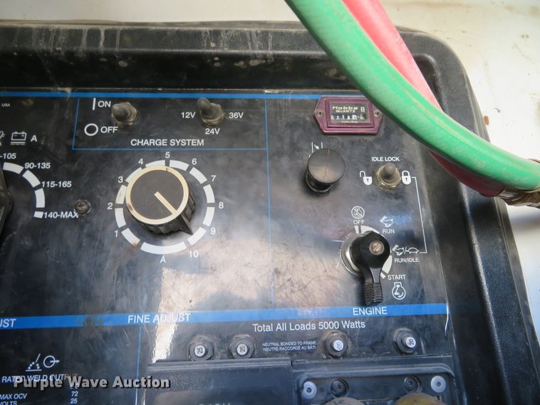 image for item FV9233 2003 Kenworth T300 service truck