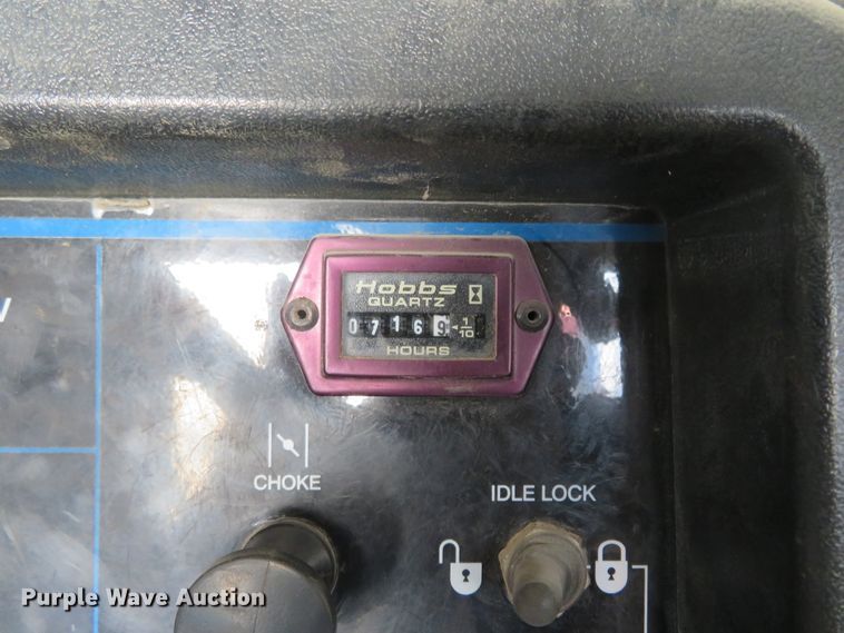 image for item FV9233 2003 Kenworth T300 service truck