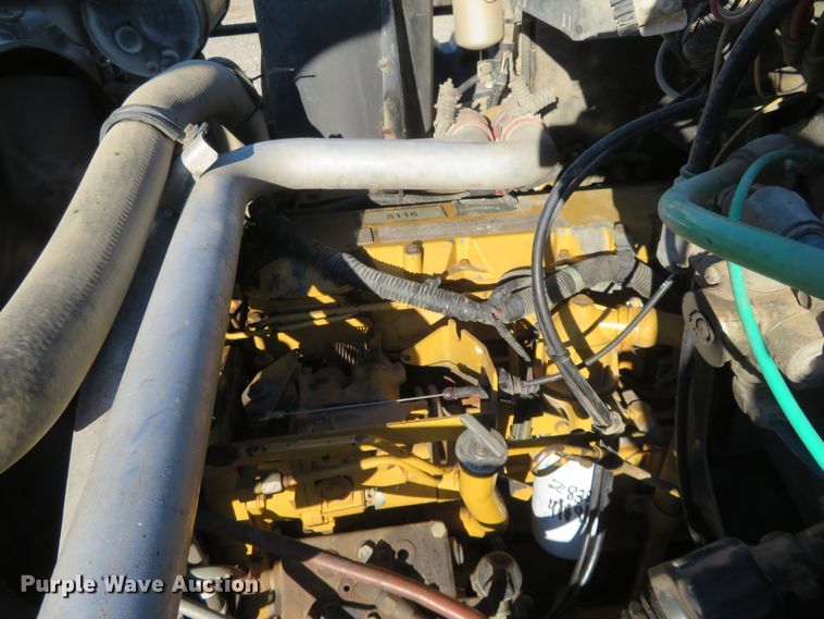 image for item FV9234 1994 Chevrolet Kodiak C6500 flatbed truck