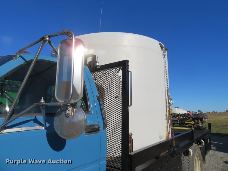 image for item FV9234 1994 Chevrolet Kodiak C6500 flatbed truck