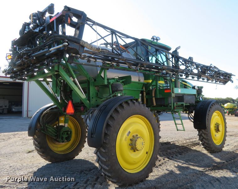 image for item FV9235 2008 John Deere 4730 sprayer