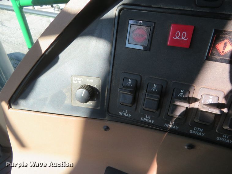 image for item FV9235 2008 John Deere 4730 sprayer