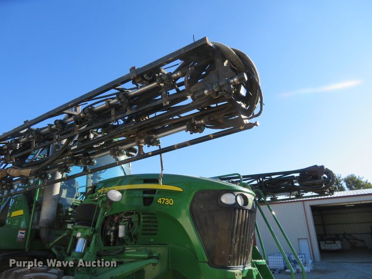 image for item FV9235 2008 John Deere 4730 sprayer