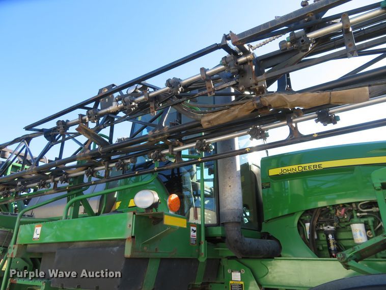 image for item FV9235 2008 John Deere 4730 sprayer