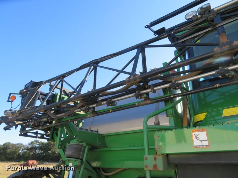 image for item FV9235 2008 John Deere 4730 sprayer