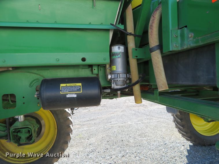 image for item FV9235 2008 John Deere 4730 sprayer