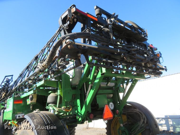 image for item FV9235 2008 John Deere 4730 sprayer