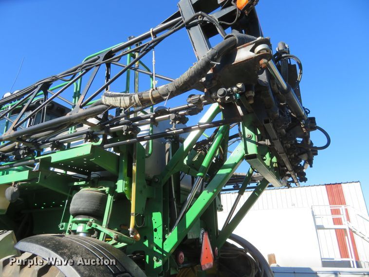 image for item FV9235 2008 John Deere 4730 sprayer