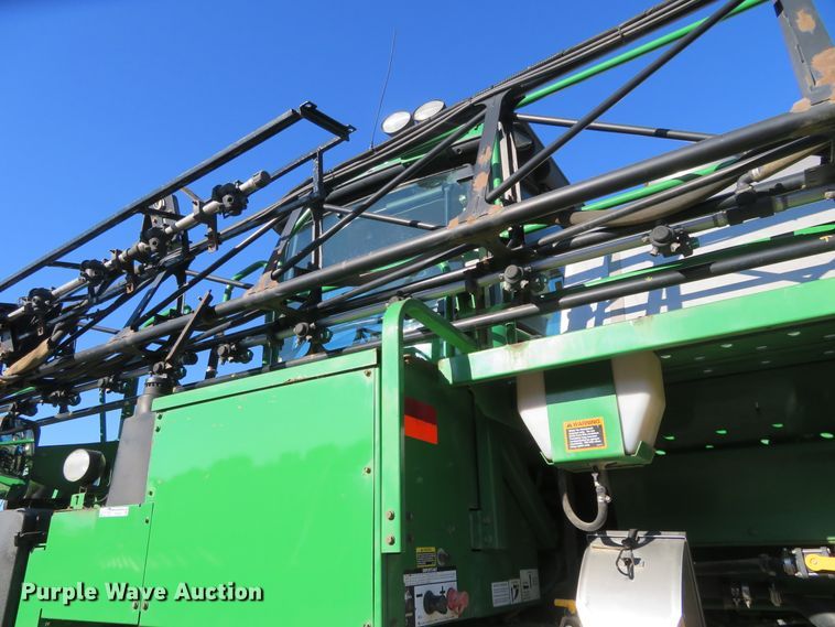 image for item FV9235 2008 John Deere 4730 sprayer