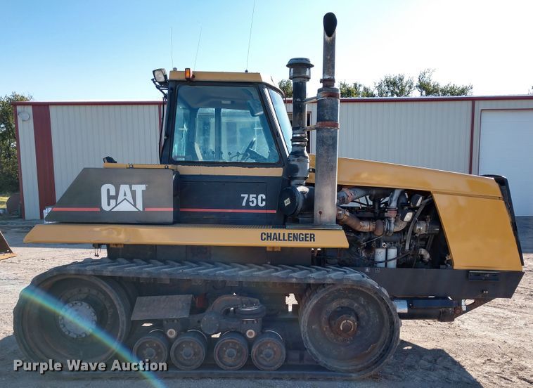image for item FV9239 1994 Caterpillar Challenger 75C tractor