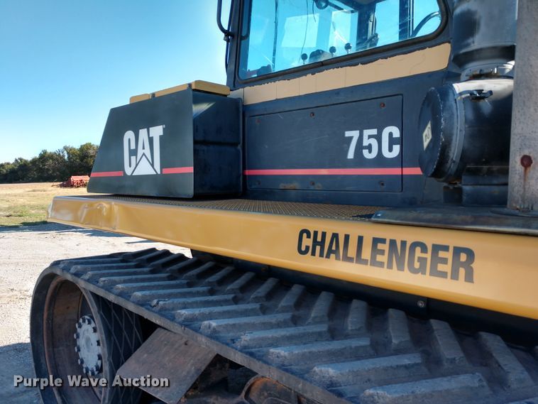 image for item FV9239 1994 Caterpillar Challenger 75C tractor