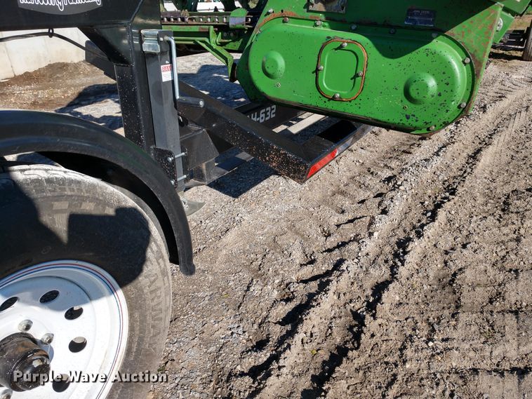 image for item FV9240 Harvest Ag Fabricating AH-632 header trailer