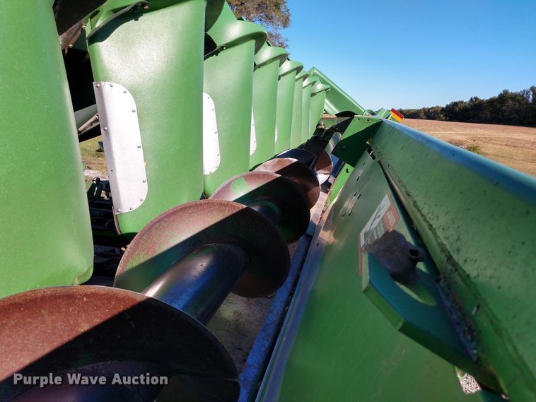 image for item FV9241 1999 John Deere 1293 corn head