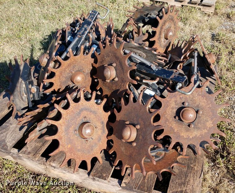 image for item FV9244 Martin Industrial spading closing wheels