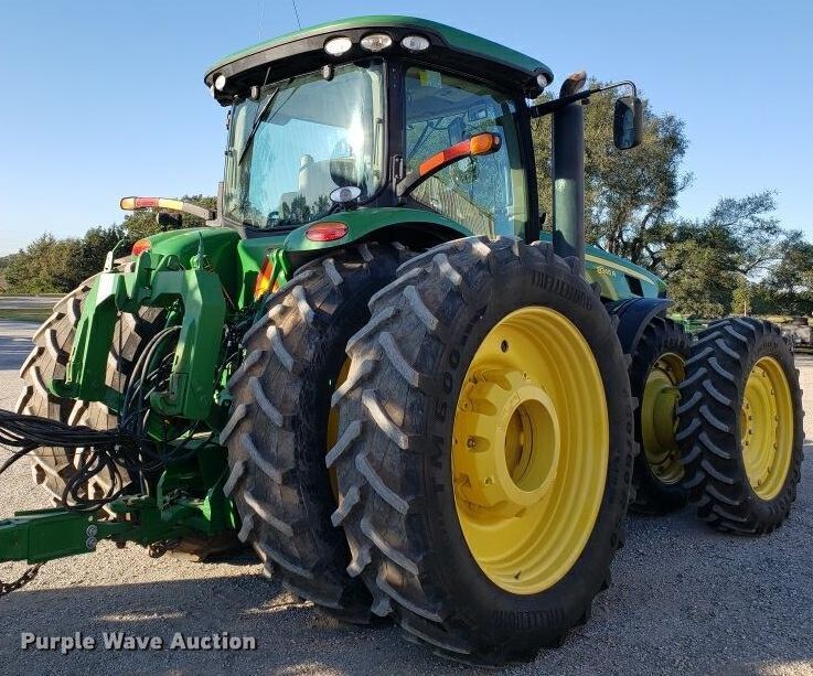 image for item H1141 2010 John Deere 8345R MFWD tractor