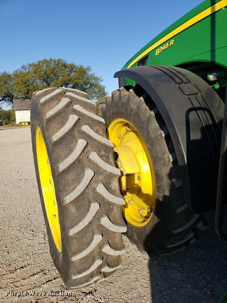image for item H1141 2010 John Deere 8345R MFWD tractor