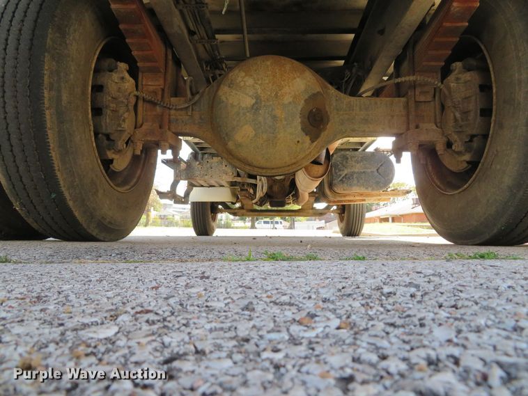 image for item DH2108 2006 International 4200 dump truck