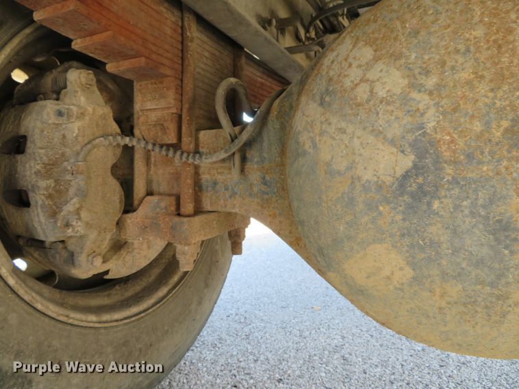 image for item DH2108 2006 International 4200 dump truck