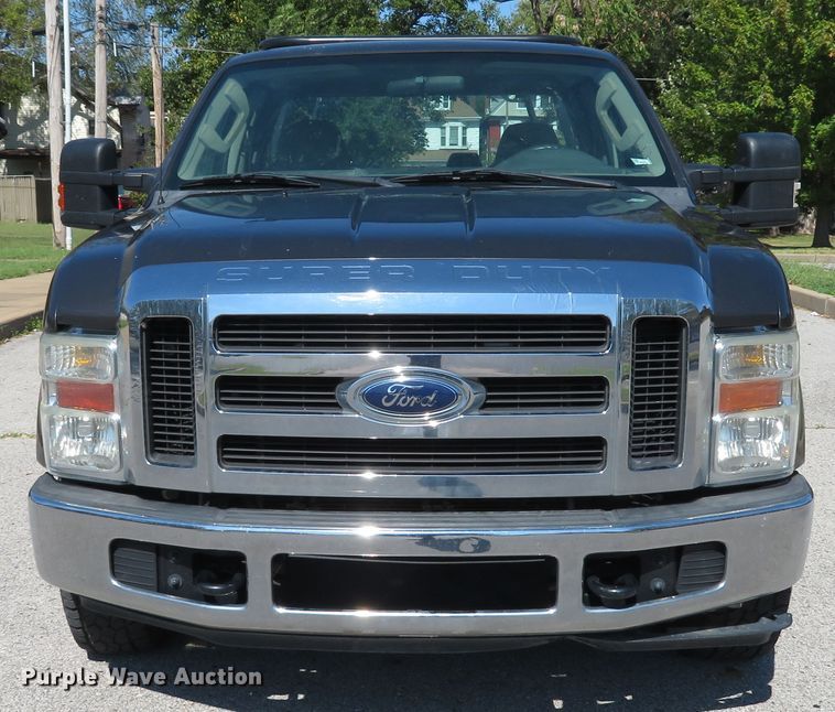 image for item DH2109 2008 Ford F250 Super Duty XLT SuperCab pickup truck
