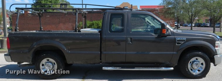 image for item DH2109 2008 Ford F250 Super Duty XLT SuperCab pickup truck