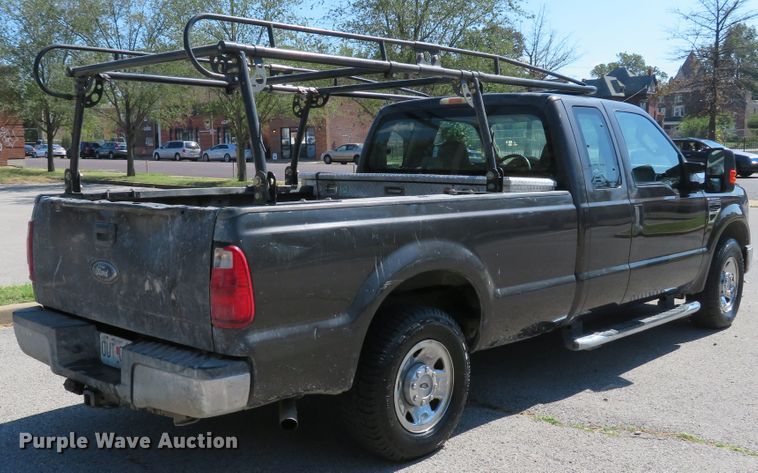 image for item DH2109 2008 Ford F250 Super Duty XLT SuperCab pickup truck