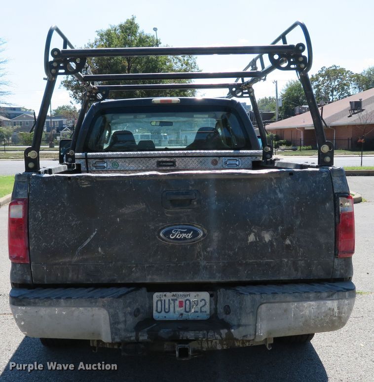 image for item DH2109 2008 Ford F250 Super Duty XLT SuperCab pickup truck