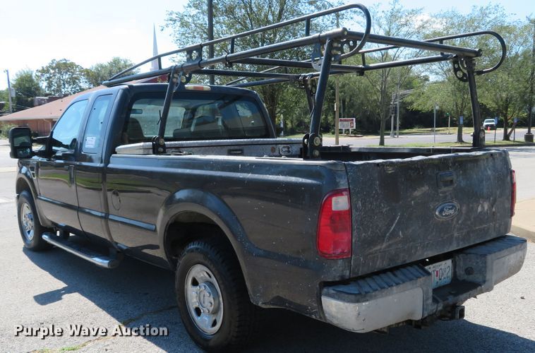 image for item DH2109 2008 Ford F250 Super Duty XLT SuperCab pickup truck