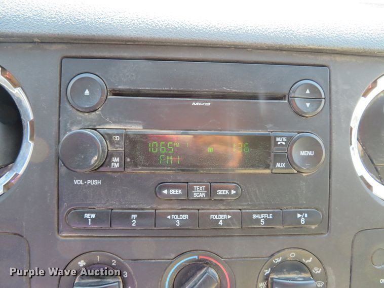 image for item DH2109 2008 Ford F250 Super Duty XLT SuperCab pickup truck