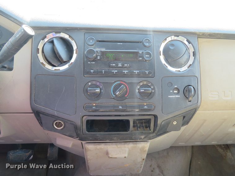 image for item DH2109 2008 Ford F250 Super Duty XLT SuperCab pickup truck