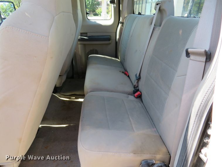 image for item DH2109 2008 Ford F250 Super Duty XLT SuperCab pickup truck