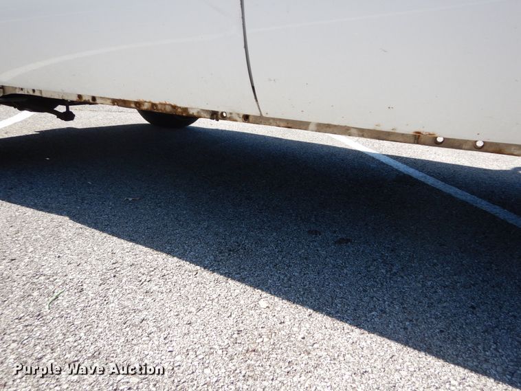 image for item DH2110 2002 Ford F350 Super Duty SuperCab pickup truck