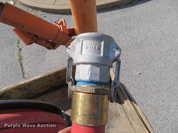 image for item DH2111 2006 Ford F550 flatbed truck