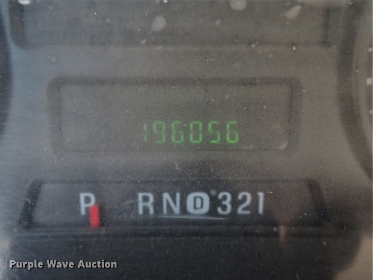 image for item DH2111 2006 Ford F550 flatbed truck