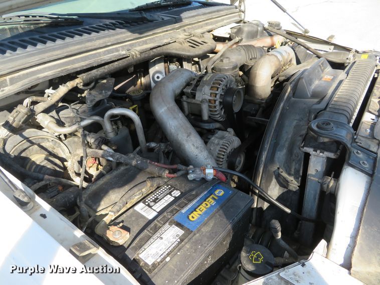 image for item DH2111 2006 Ford F550 flatbed truck