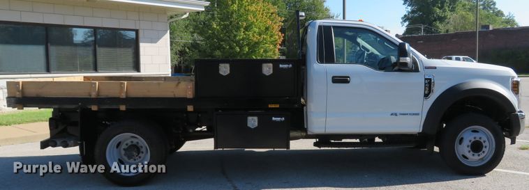 image for item DH2112 2018 Ford F450 Super Duty XL flatbed truck