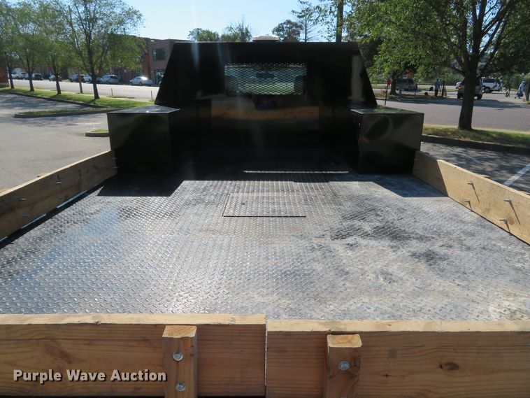 image for item DH2112 2018 Ford F450 Super Duty XL flatbed truck