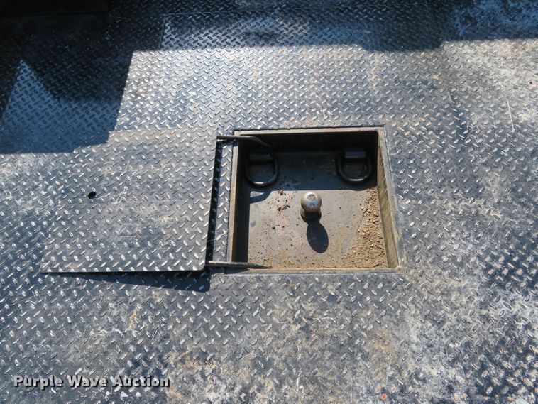 image for item DH2112 2018 Ford F450 Super Duty XL flatbed truck