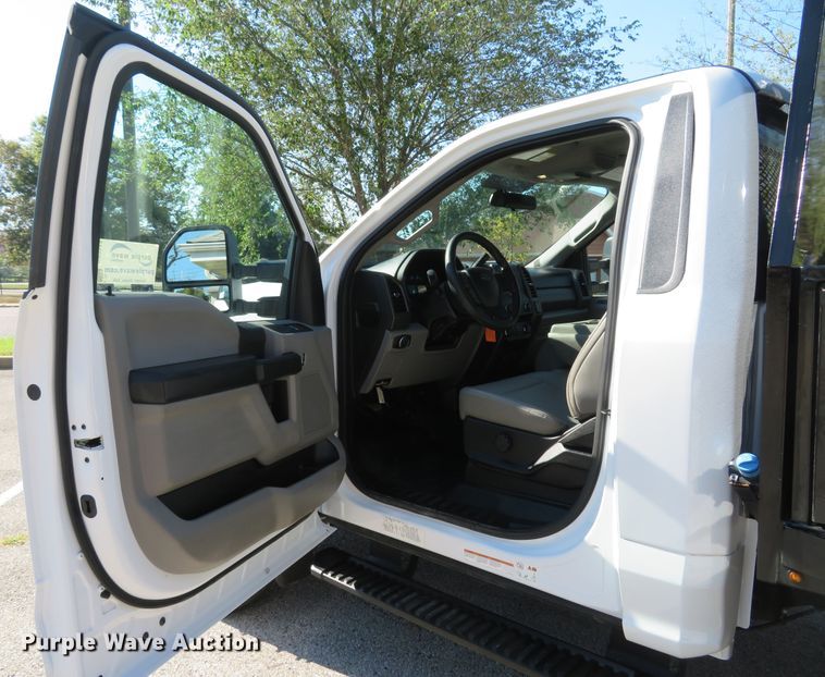 image for item DH2112 2018 Ford F450 Super Duty XL flatbed truck