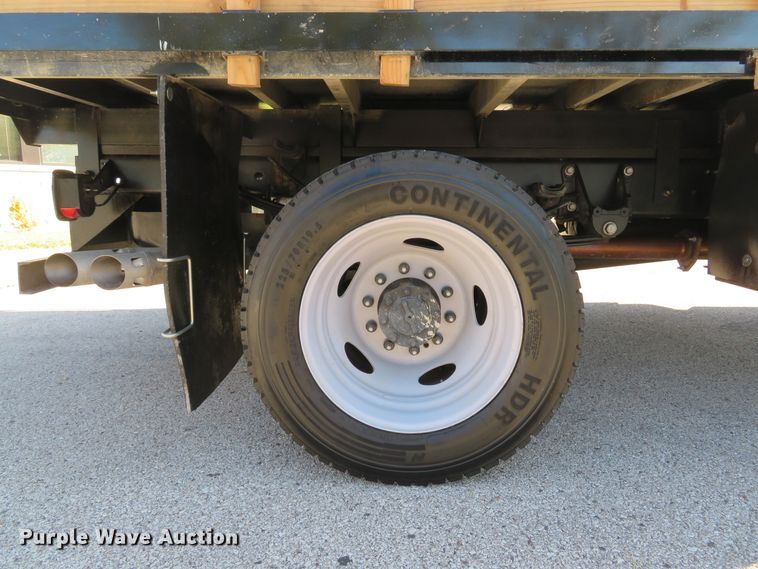 image for item DH2112 2018 Ford F450 Super Duty XL flatbed truck